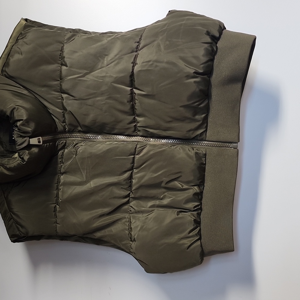 Melissa and Tiff Olive Green Cropped Puffy Vest ZipUp L